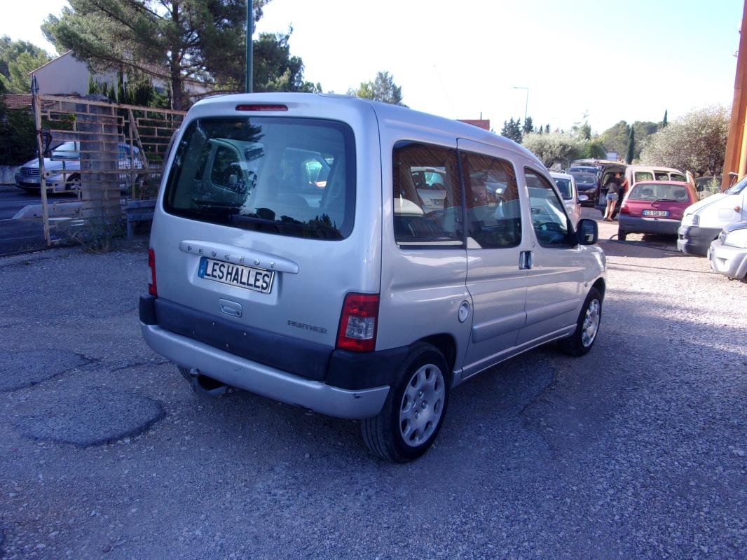 Peugeot Partner - Photo 8