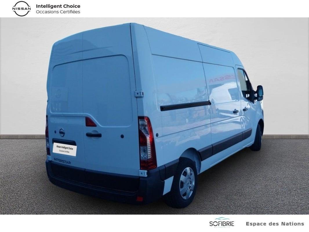 Nissan Interstar - Photo 17
