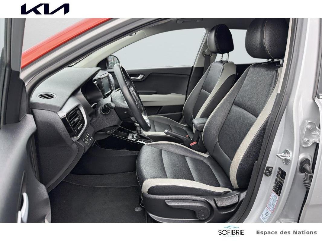 Kia Stonic - Photo 11