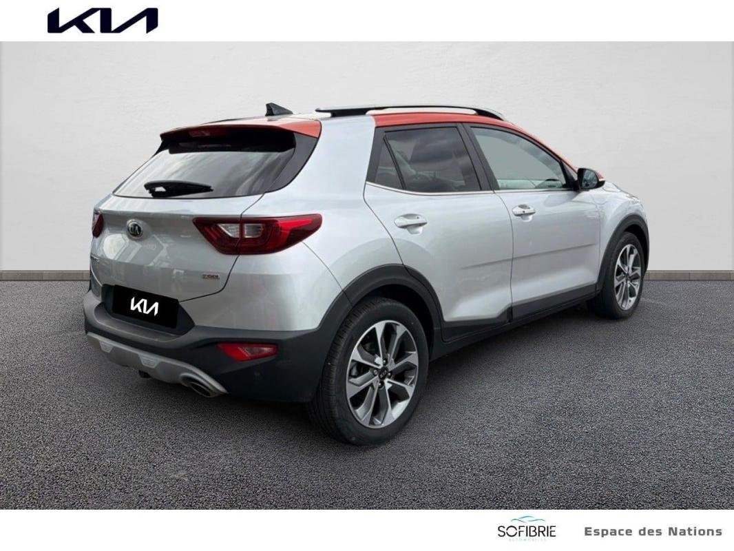 Kia Stonic - Photo 17