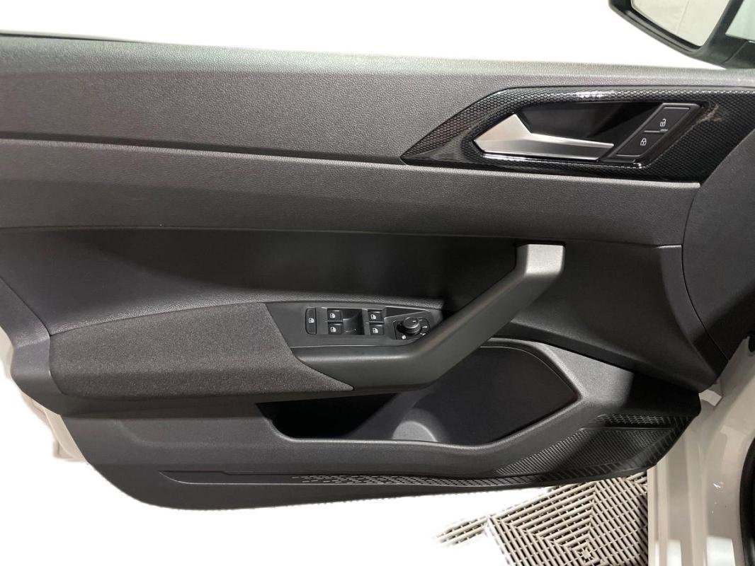 Volkswagen Polo - Photo 15