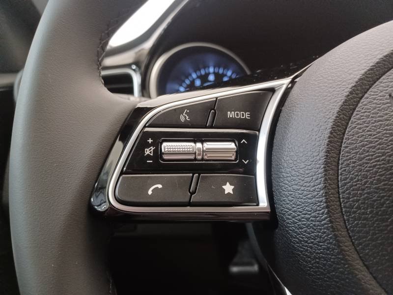 Kia CEED - Photo 26