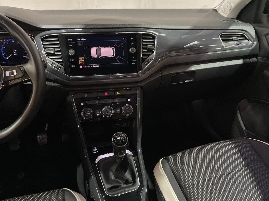 Volkswagen T-Roc - Photo 10