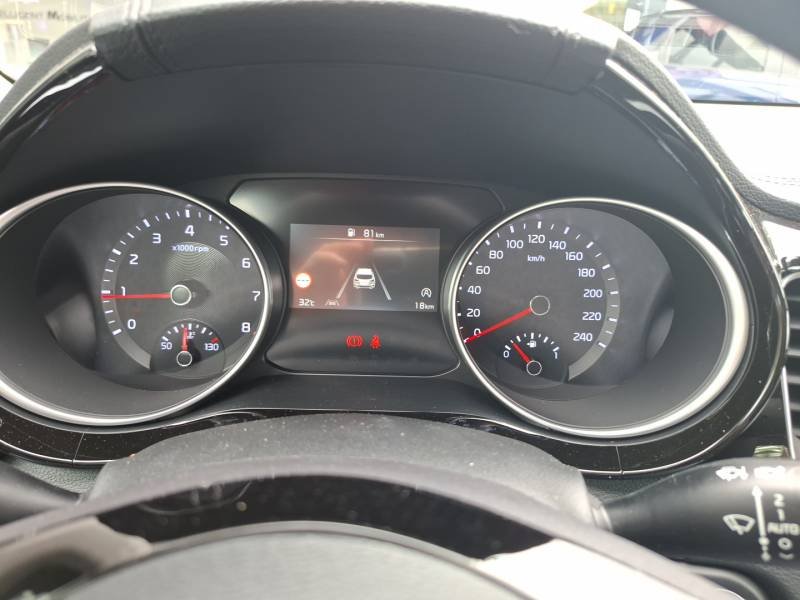 Kia Xceed - Photo 25
