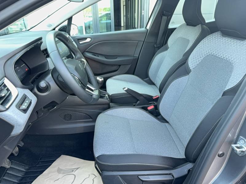Renault Clio - Photo 10