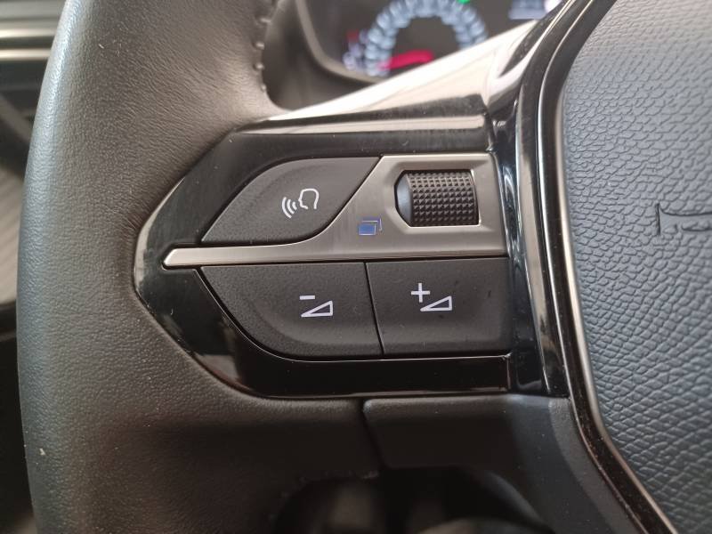 Peugeot 2008 - Photo 25