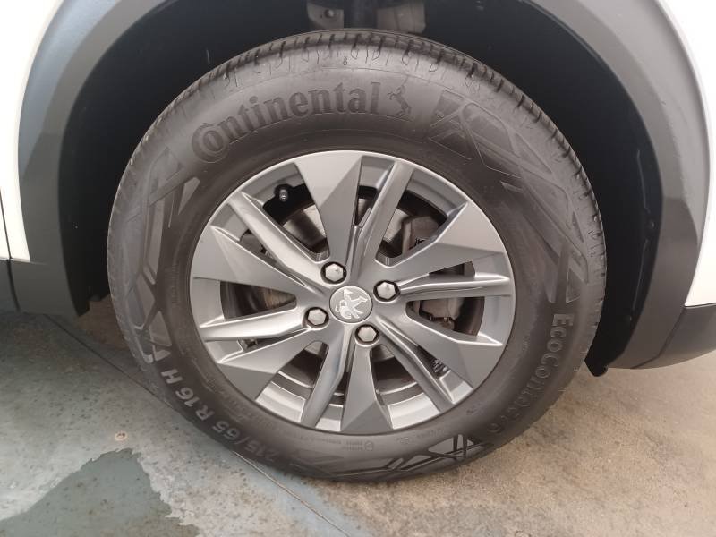 Peugeot 2008 - Photo 10