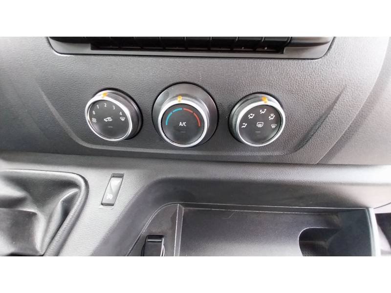 Renault Master - Photo 18