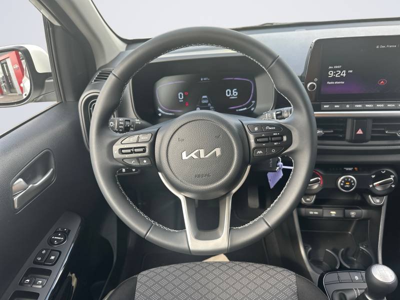Kia Picanto - Photo 12