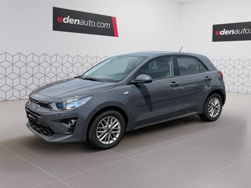 Kia Rio - Photo 1