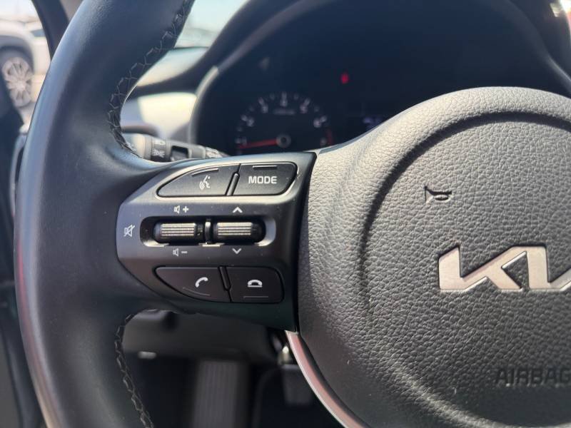 Kia Rio - Photo 20