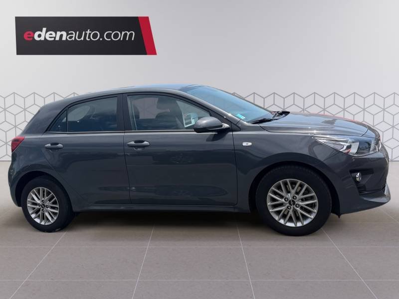 Kia Rio - Photo 6