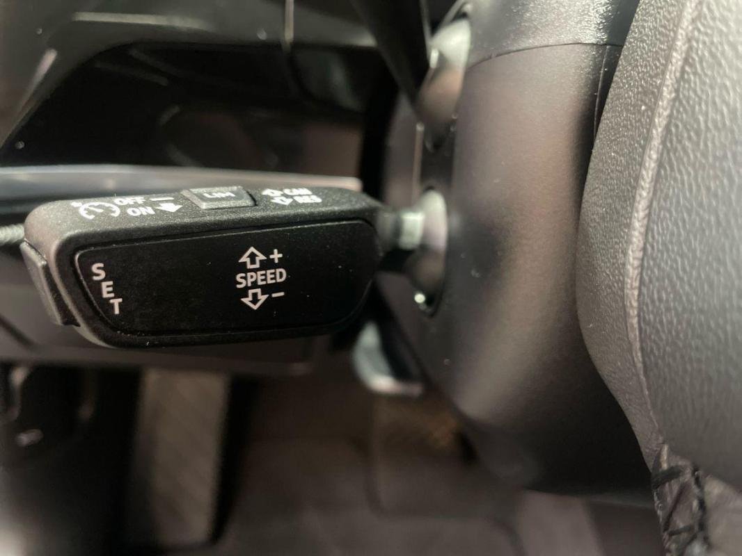 Audi Q3 - Photo 21