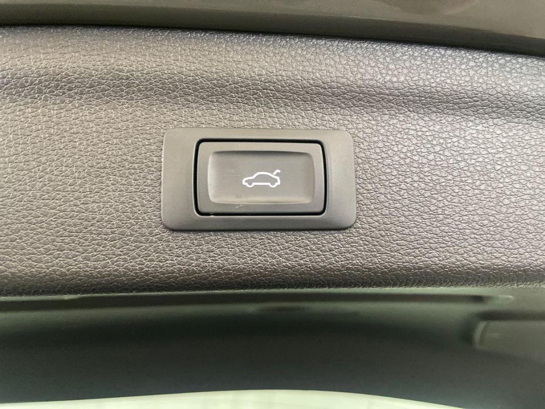 Audi Q3 - Photo 34