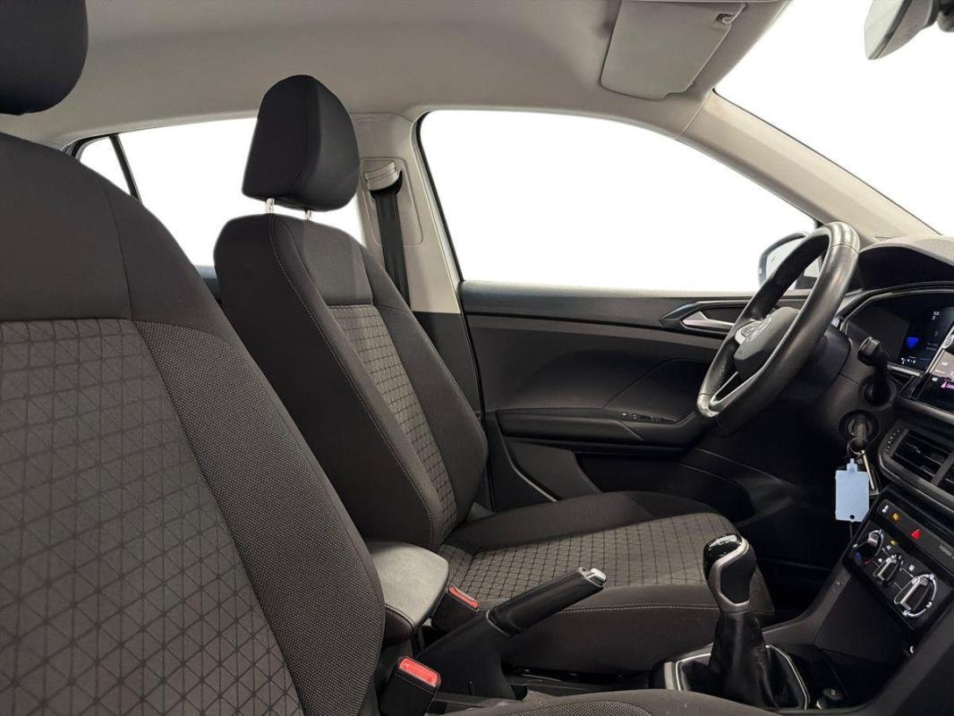 Volkswagen T-Cross - Photo 13