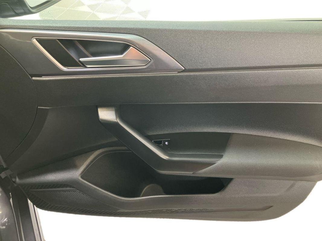 Volkswagen Polo - Photo 15