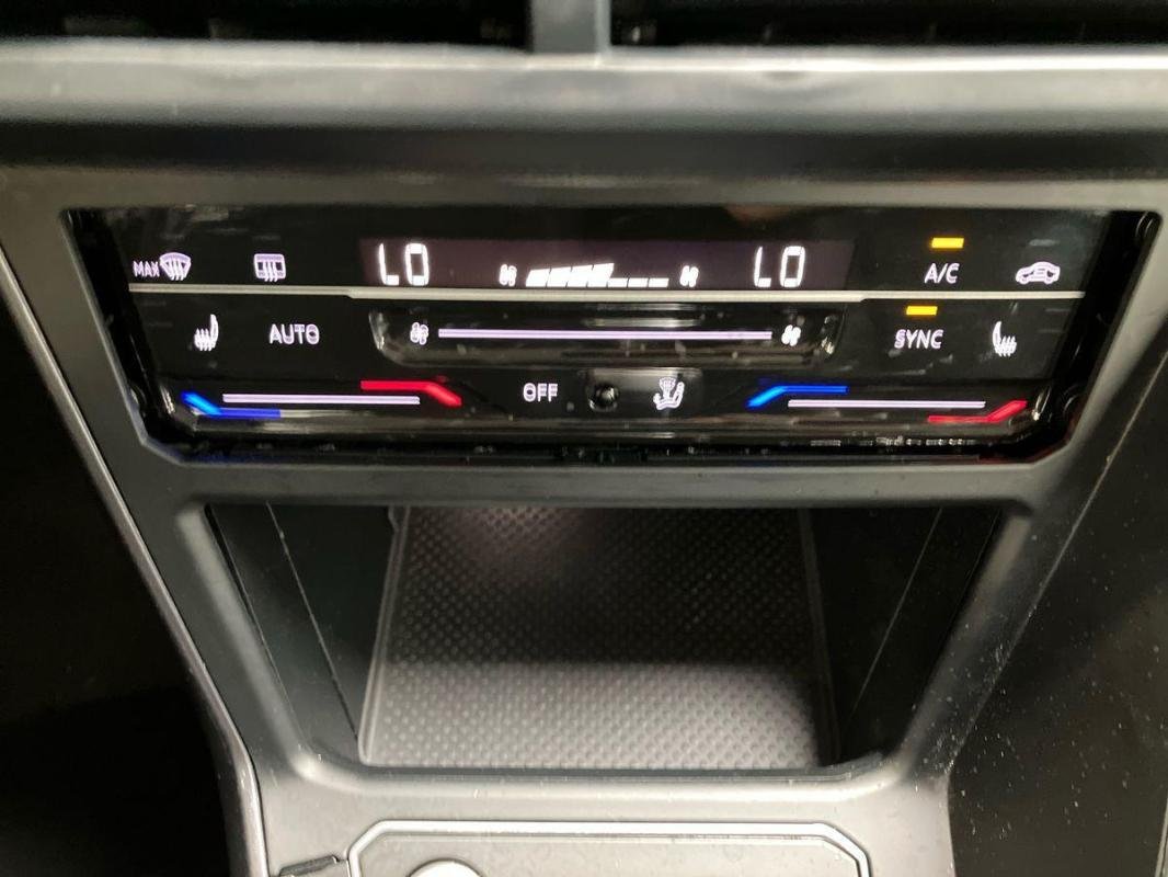 Volkswagen Polo - Photo 19