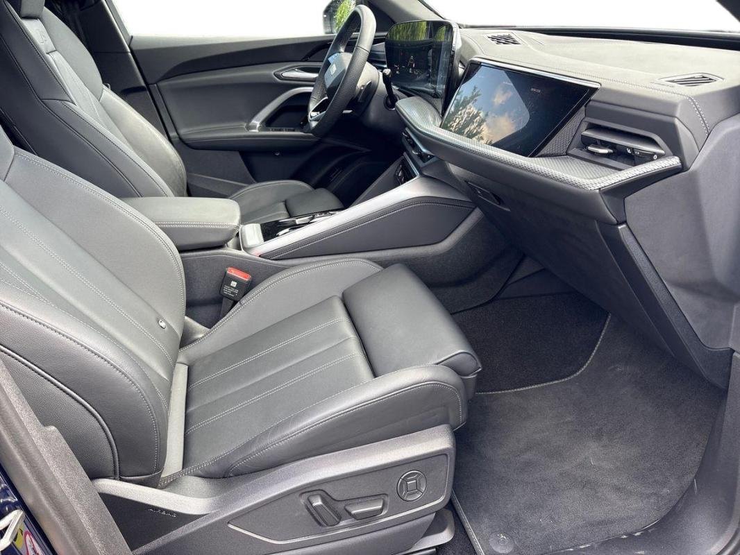 Audi Q5 - Photo 13
