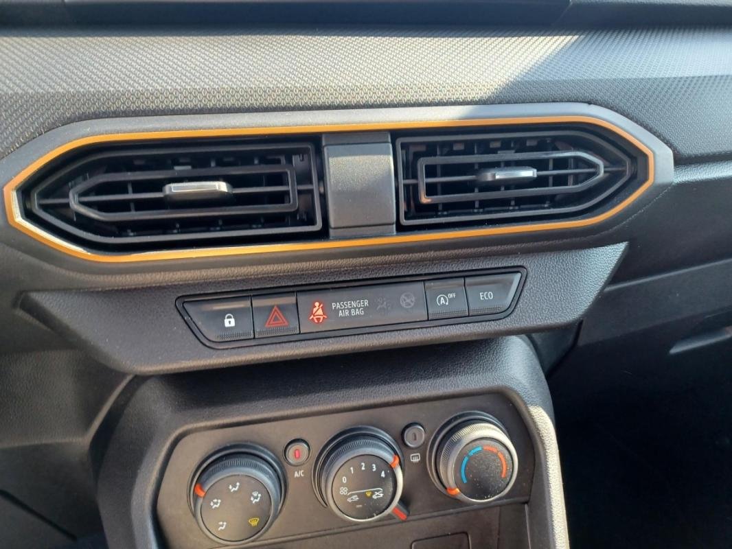 Dacia Sandero - Photo 16