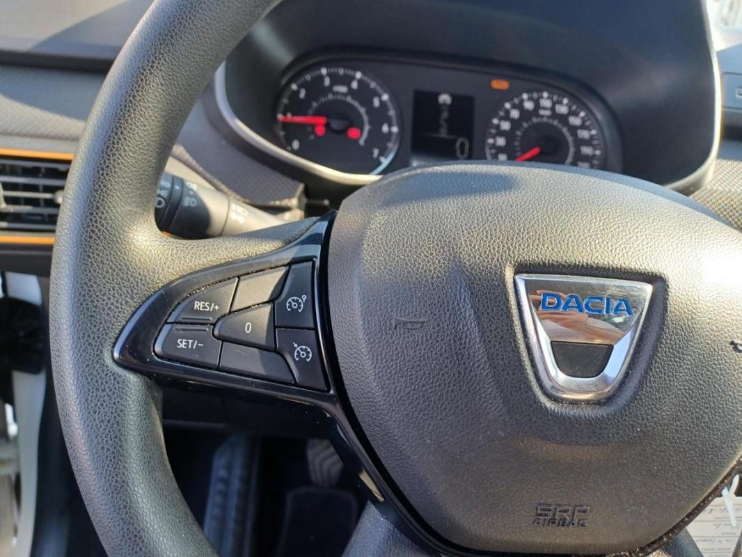 Dacia Sandero - Photo 18