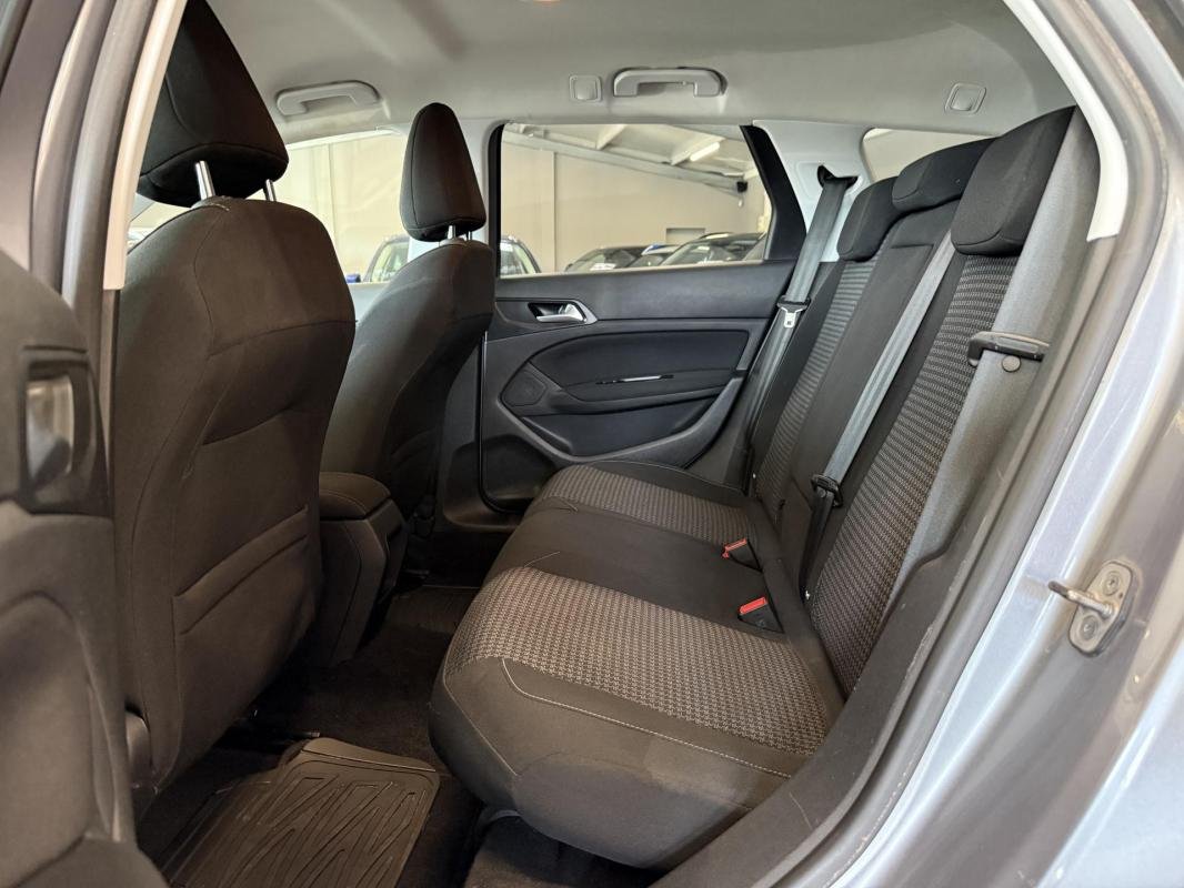 Peugeot 308 - Photo 12