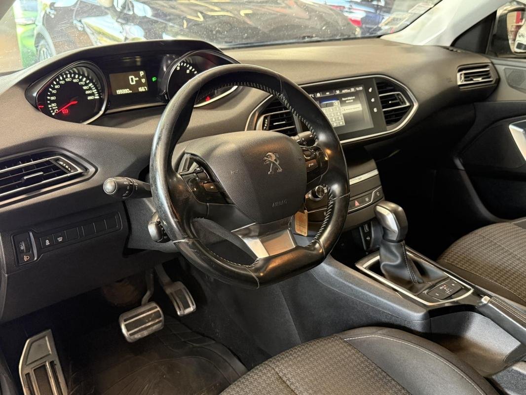 Peugeot 308 - Photo 13