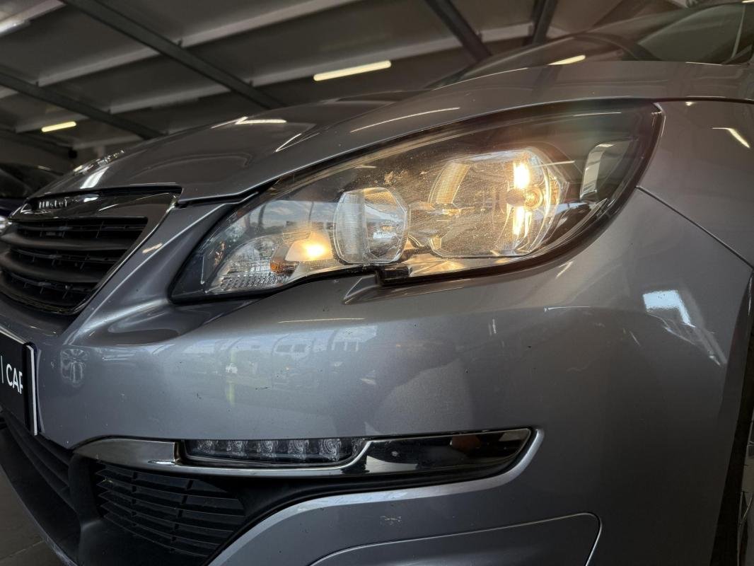 Peugeot 308 - Photo 28