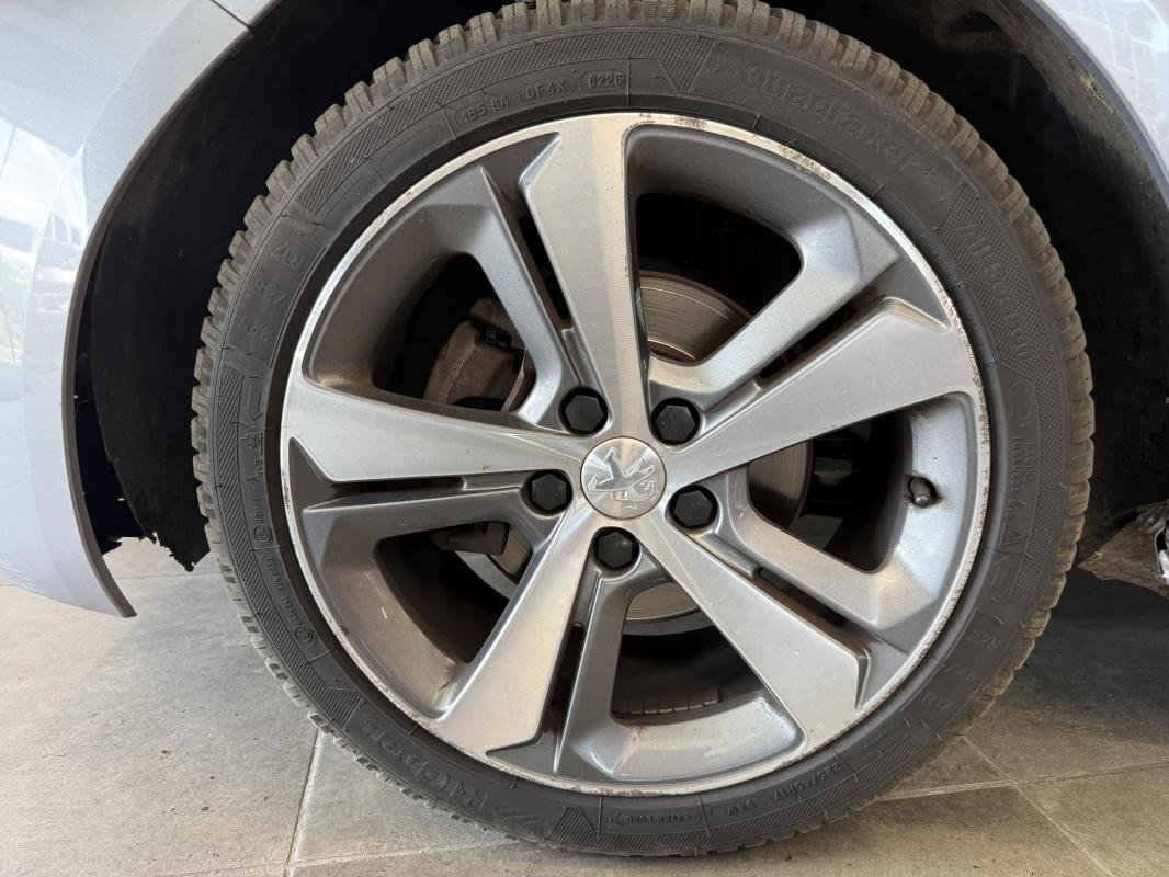 Peugeot 308 - Photo 10