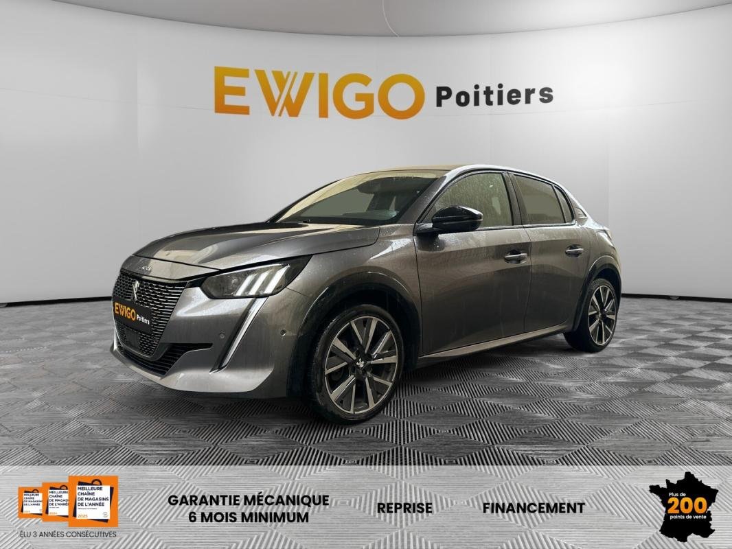Peugeot 208 - Photo 2