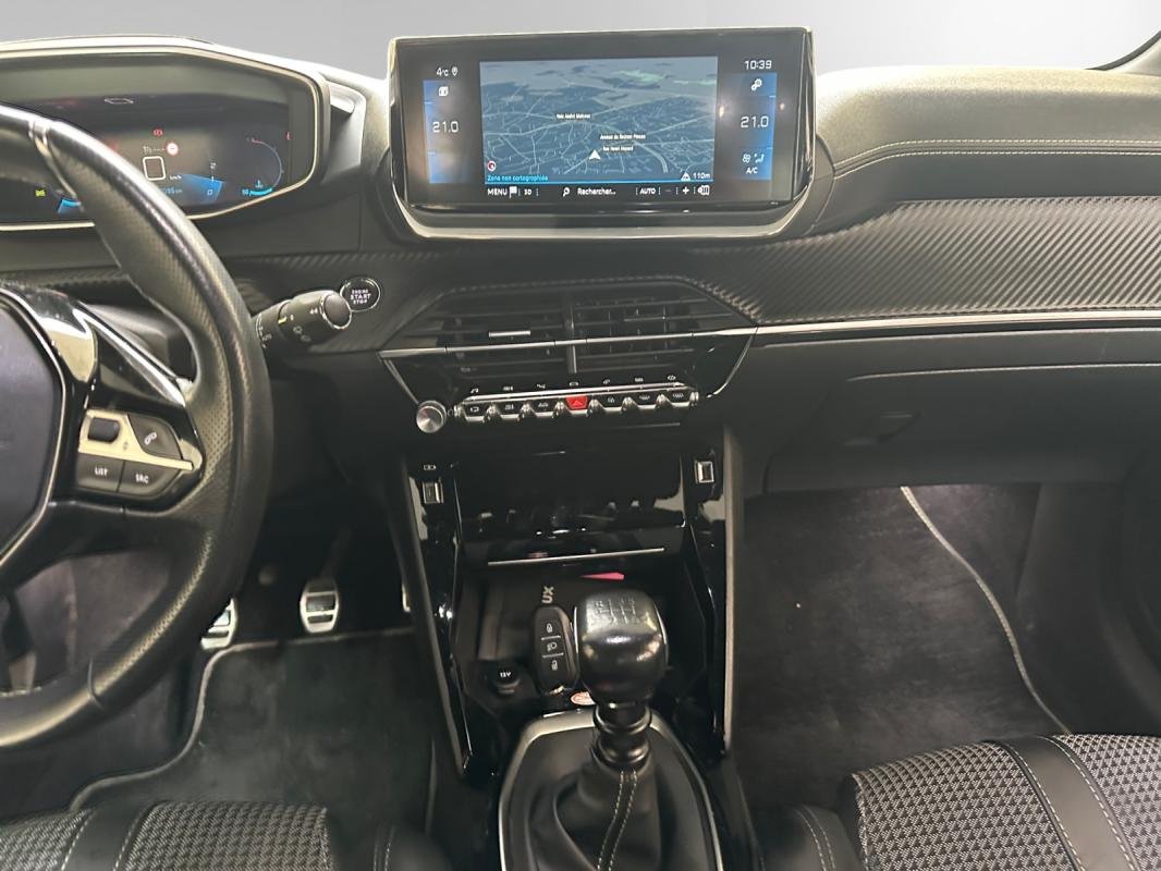 Peugeot 208 - Photo 10
