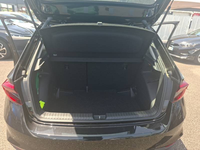 Skoda Fabia - Photo 12