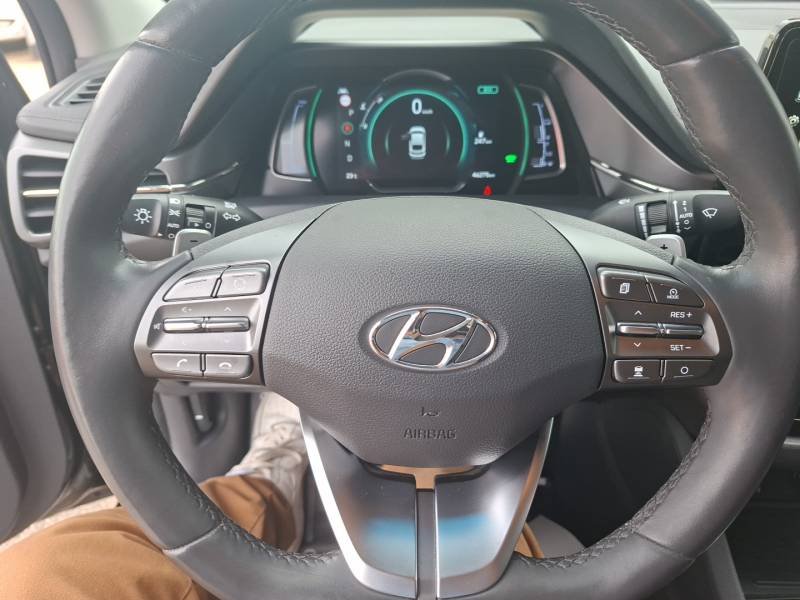 Hyundai Ioniq - Photo 16