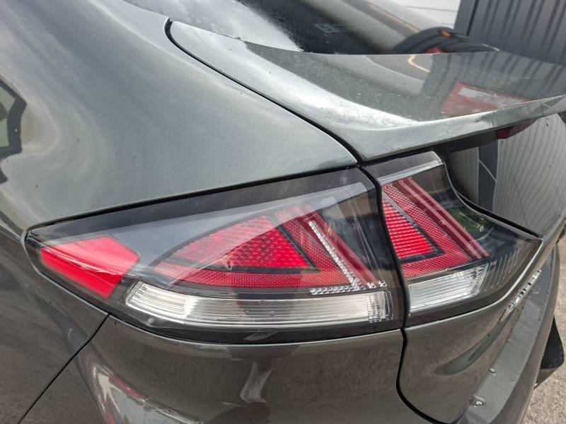 Hyundai Ioniq - Photo 24
