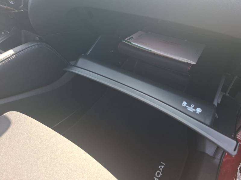 Nissan Qashqai - Photo 28