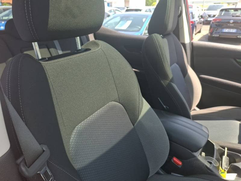Nissan Qashqai - Photo 29