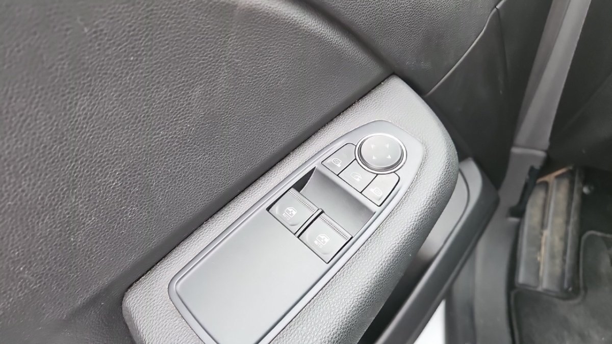 Renault Clio - Photo 24