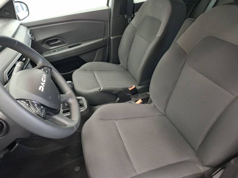 Dacia Sandero - Photo 12