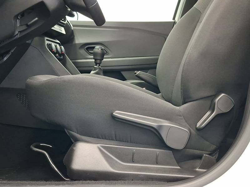 Dacia Sandero - Photo 25