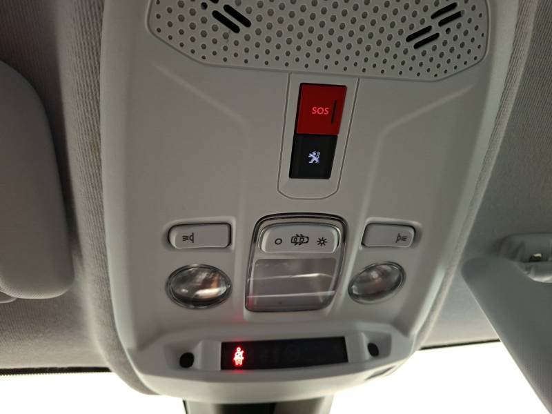 Peugeot 208 - Photo 27