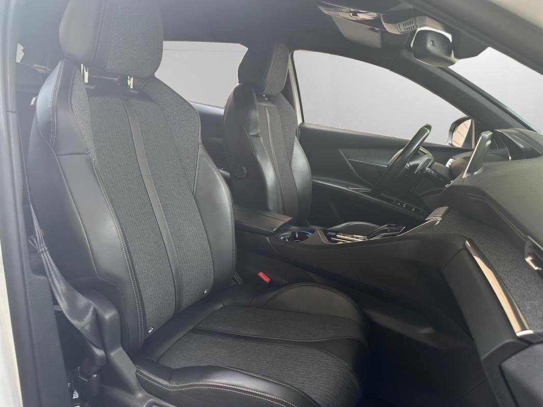 Peugeot 3008 - Photo 17