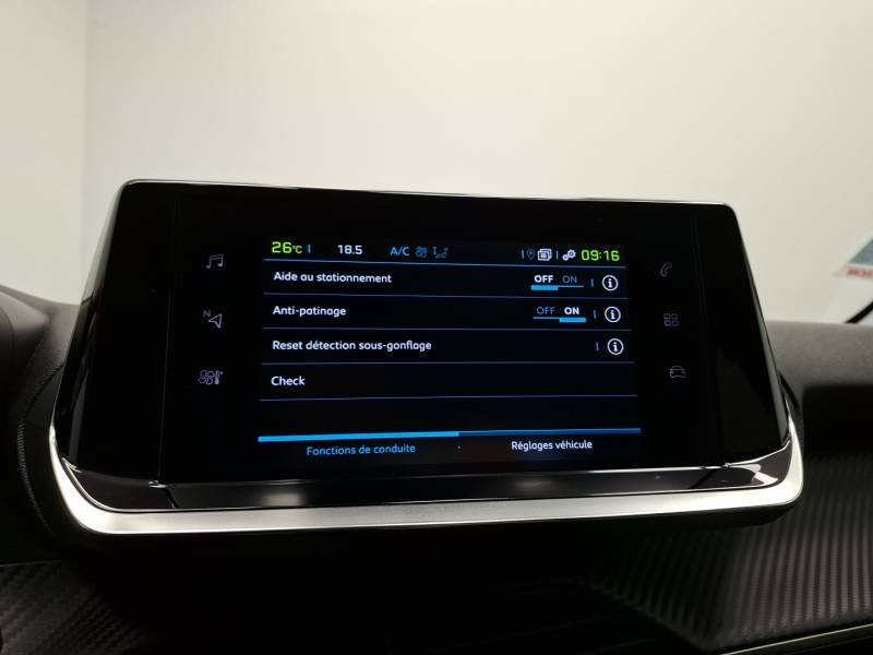 Peugeot 208 - Photo 24