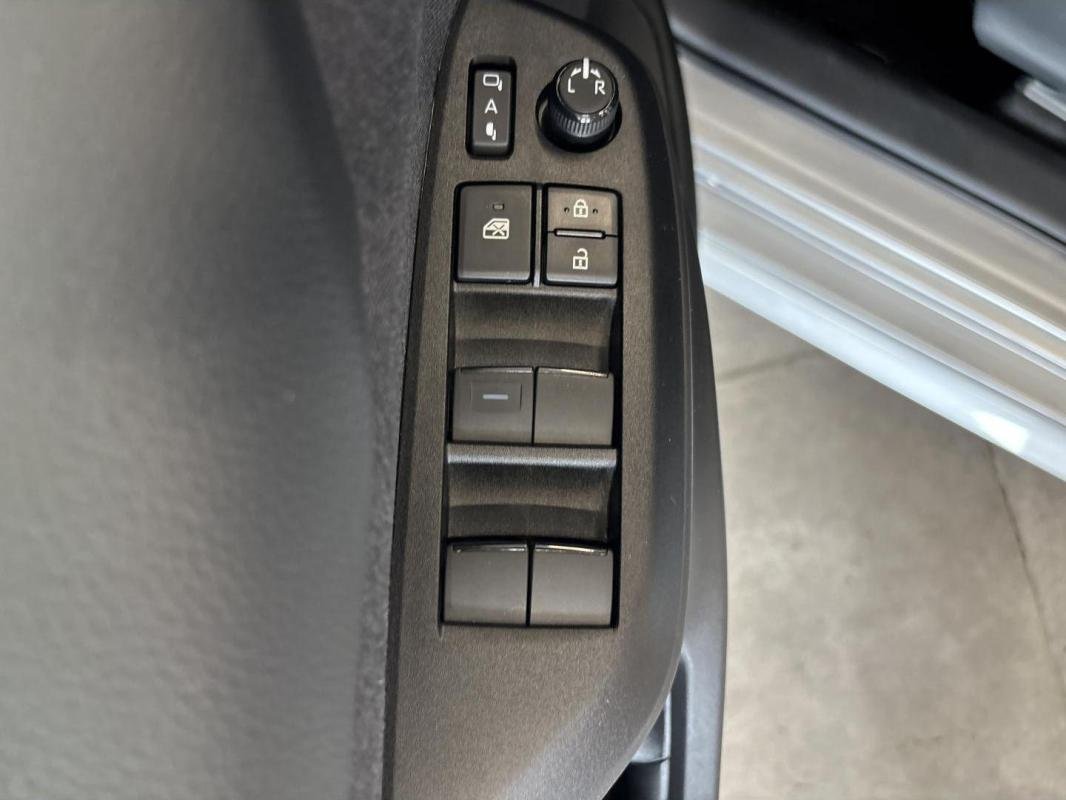 Toyota Yaris - Photo 15