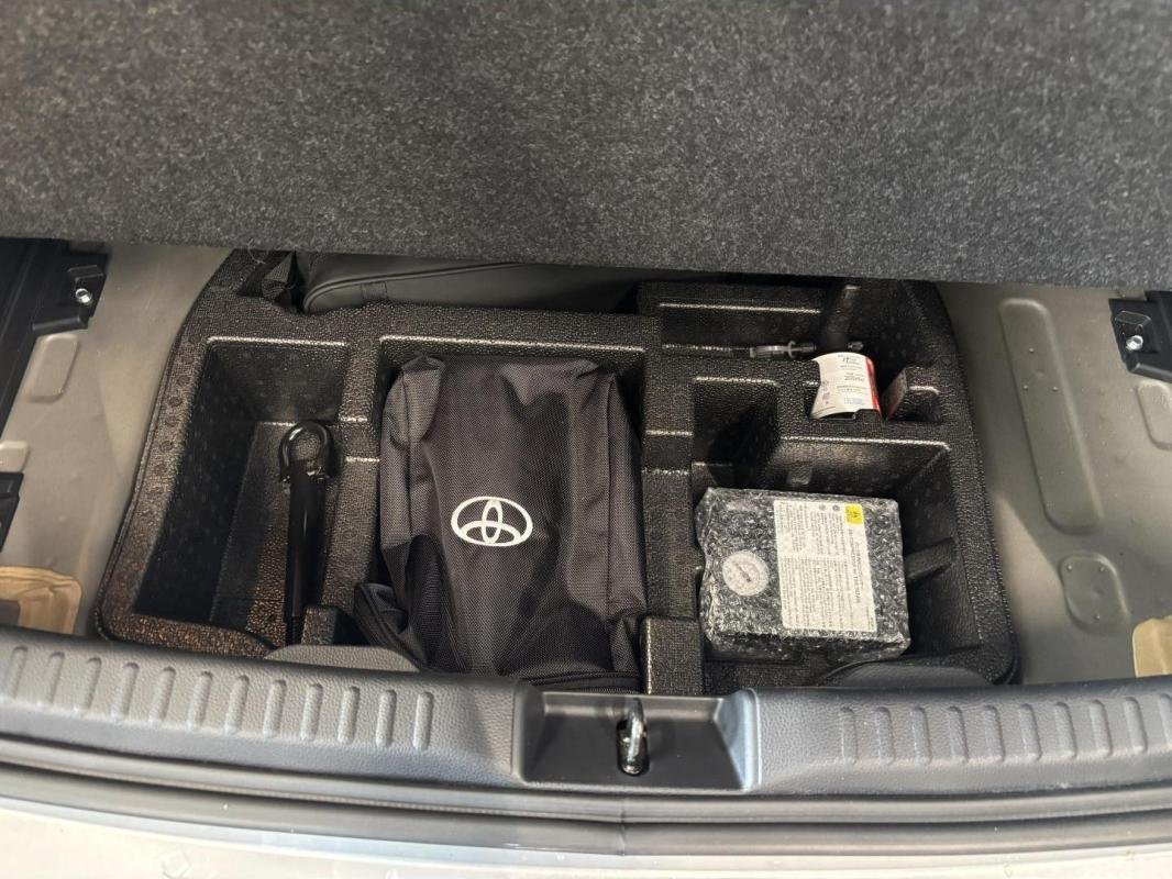 Toyota Yaris - Photo 21
