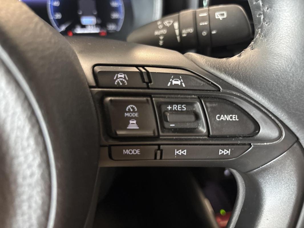 Toyota Yaris - Photo 24