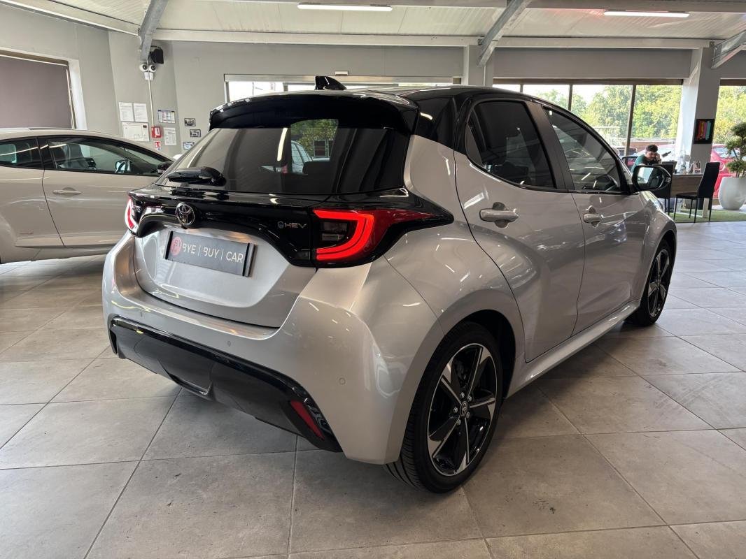 Toyota Yaris - Photo 3