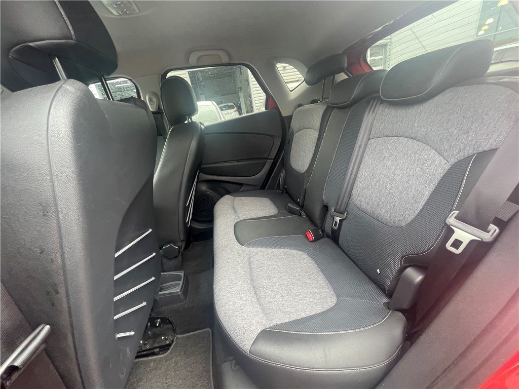 Renault Captur - Photo 12