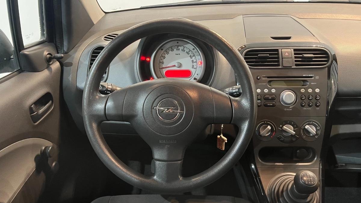 Opel Agila - Photo 12