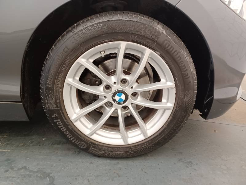 BMW Série 1 - Photo 10