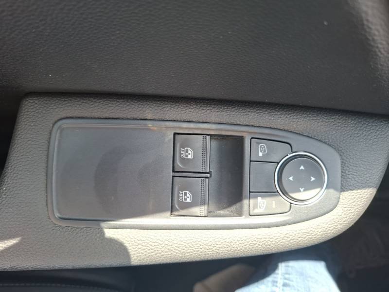 Renault Clio - Photo 31