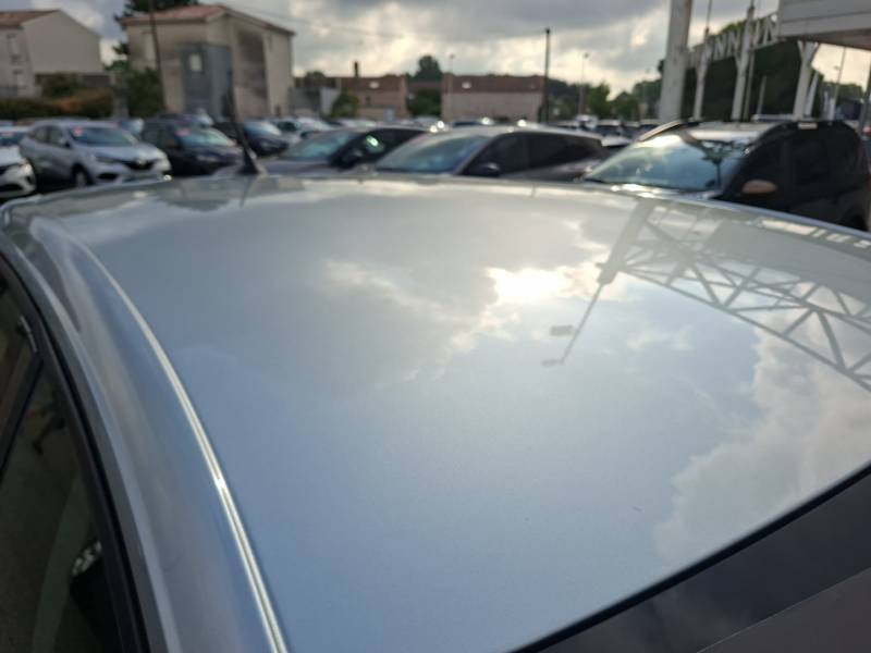 Renault Mégane - Photo 13